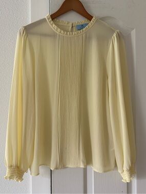CeCe Yellow Pleated Front Long Sleeve Blouse Size M